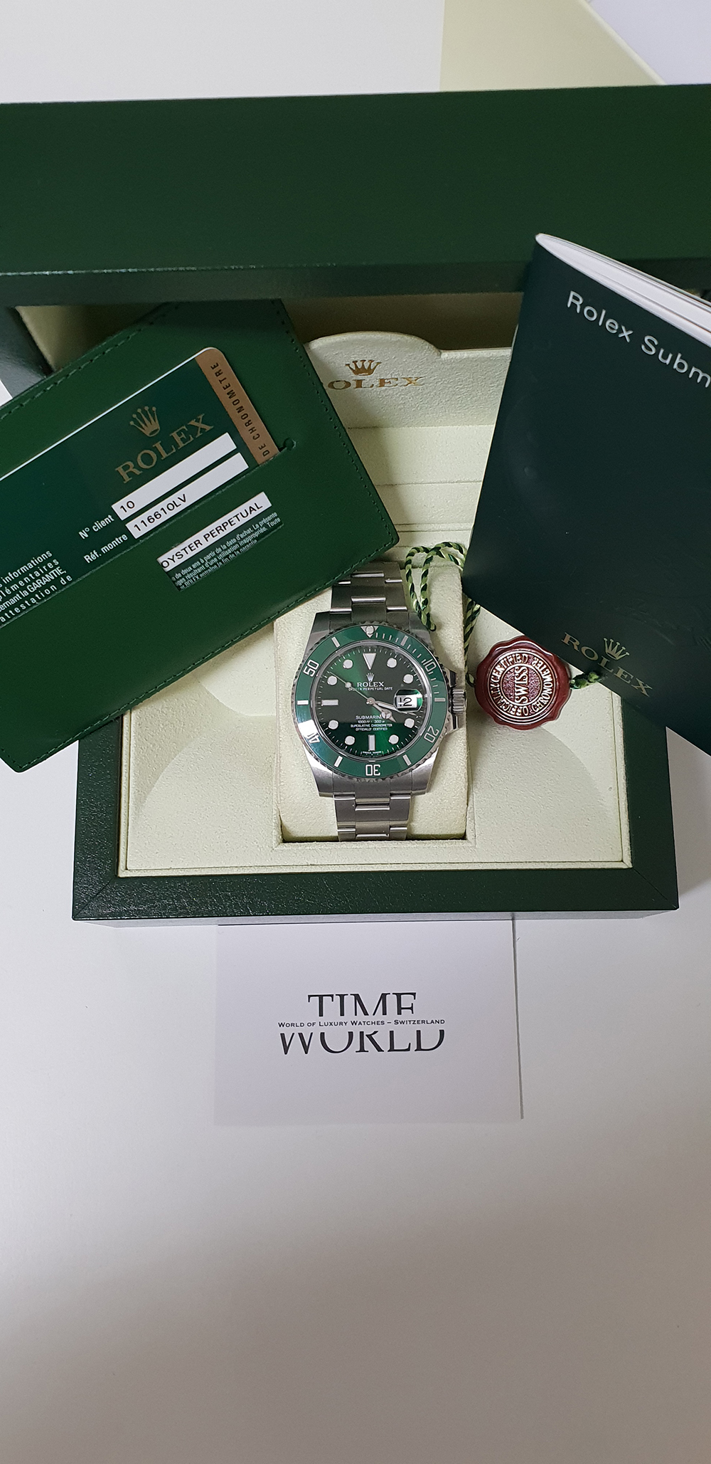 Rolex Submariner Hulk 116610LV 2012 07 - TimeWorld