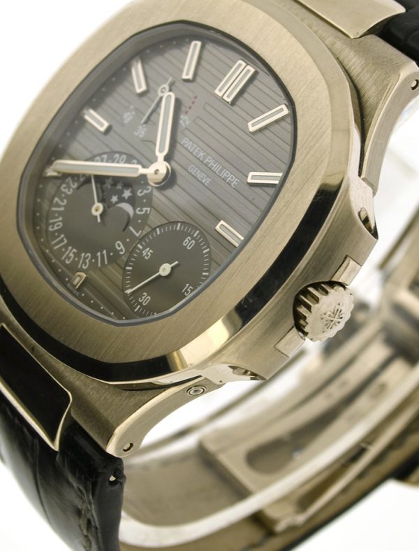 patek philippe nautilus moon