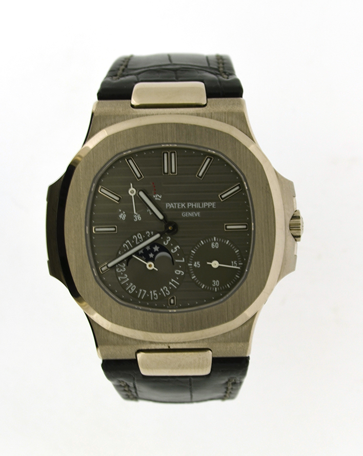 patek philippe nautilus 5712g