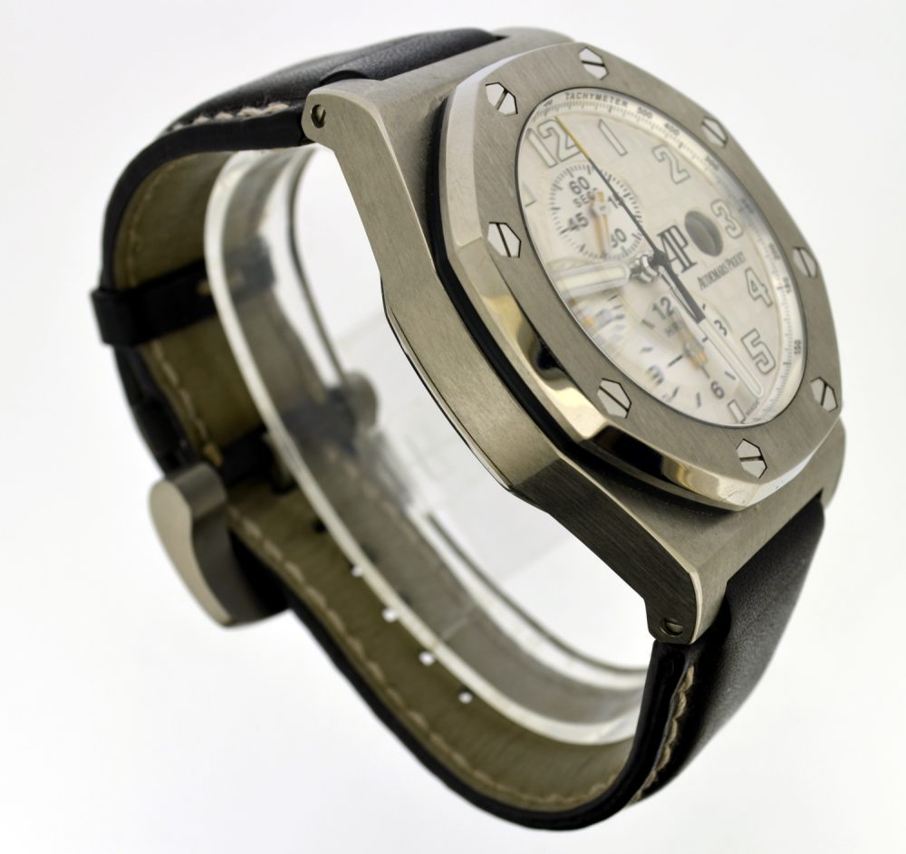 Audemars Piguet Royal Oak Offshore T3 25863TI.OO.A080CU.01 - Image 3