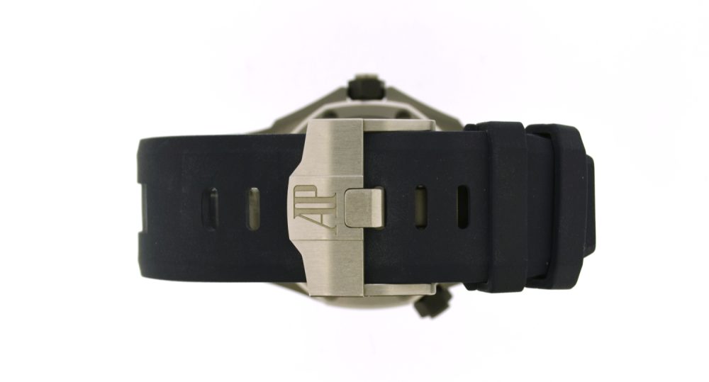 Audemars Piguet Royal Oak Offshore Diver 15720ST.OO.A027CA.01 - Image 3
