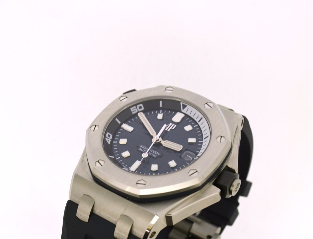 Audemars Piguet Royal Oak Offshore Diver 15720ST.OO.A027CA.01 - Image 5