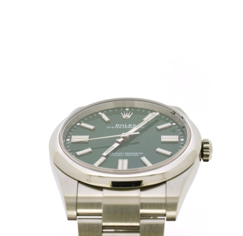 Rolex Oyster Perpetual 41mm green 124300 - Image 2