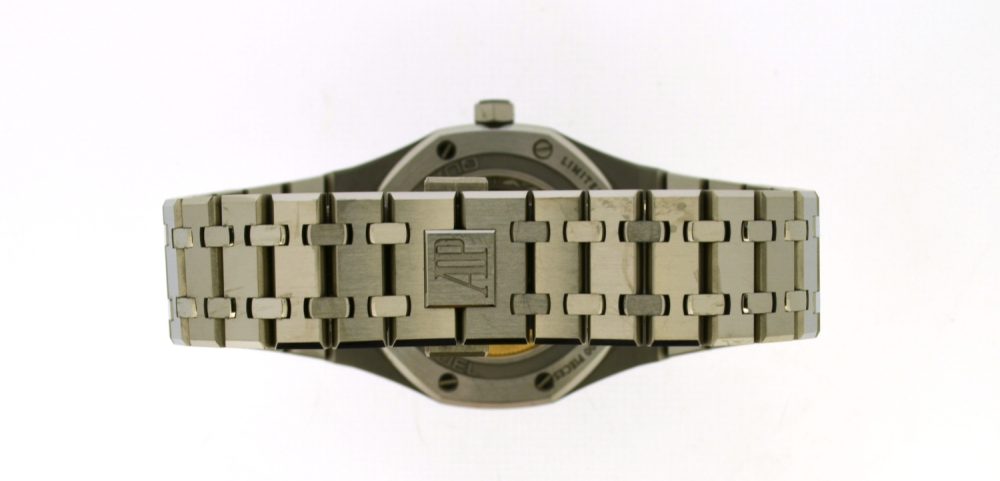 Audemars Piguet Royal Oak 41 QP limited 300 26615TI.OO.1220TI.01 - Image 3