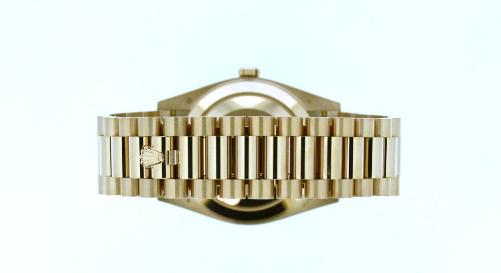 Rolex Day-Date 40 green dial 228235 - Image 5