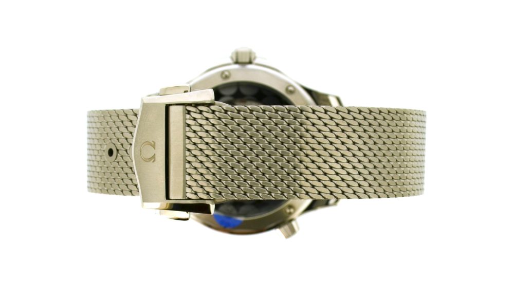Omega Seamaster Diver 300m James Bond 007 60th anniversary 210.30.42.20.03.002 - Image 5