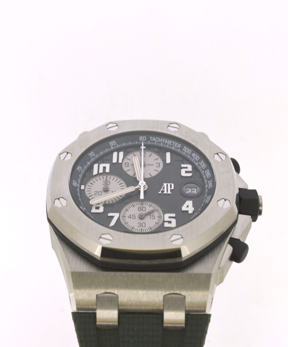 Audemars Piguet Royal Oak Offshore 42mm green 26238TI.OO.A056CA.01 - Image 3