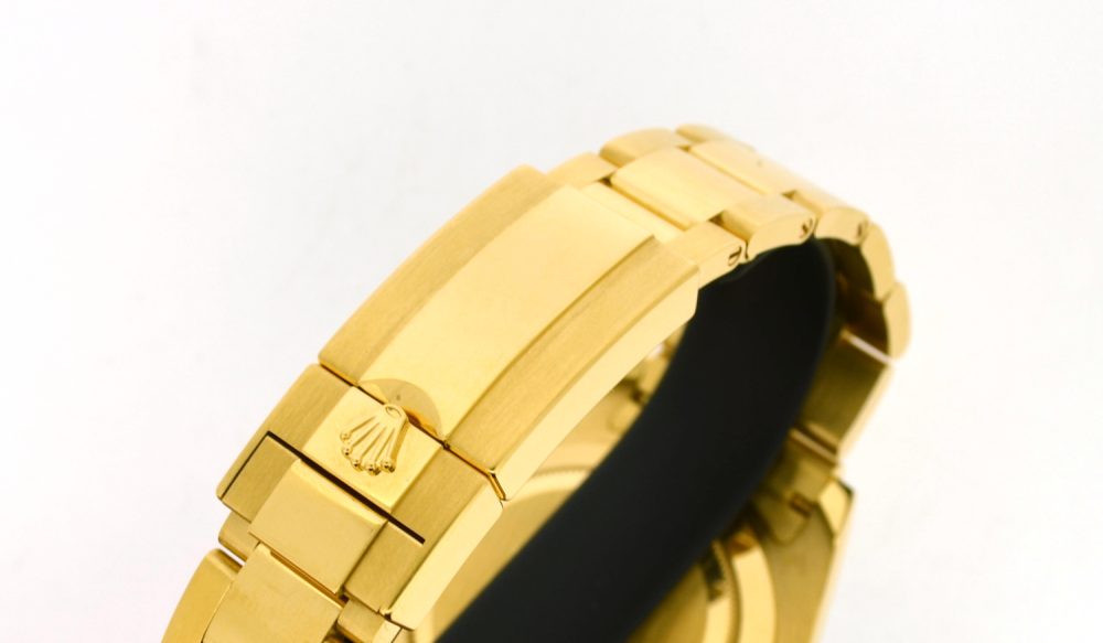 Rolex Yachtmaster II 116688 18ct yellow gold - Image 5