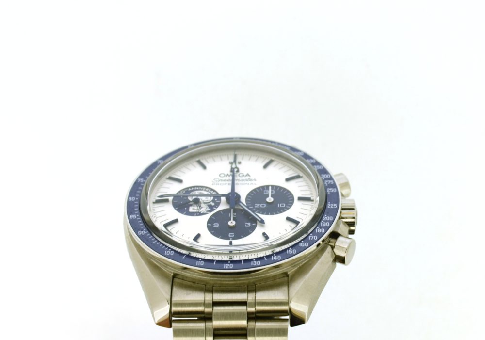 Omega Speedmaster Silver Snoopy Award 310.32.42.50.02.001 - Image 3