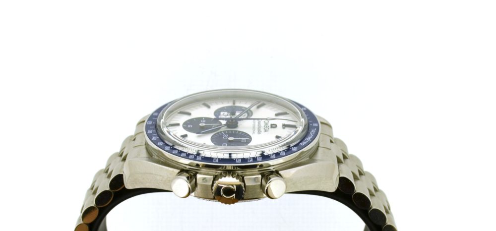 Omega Speedmaster Silver Snoopy Award 310.32.42.50.02.001 - Image 5