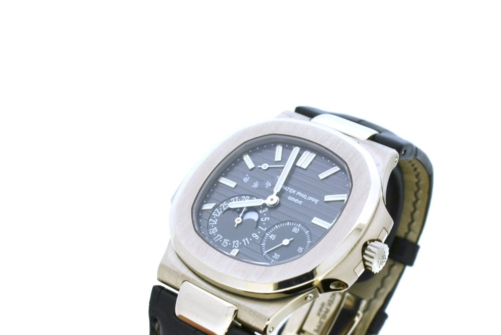 Patek Philippe Nautilus Moon phase 5712G-001 - Image 2