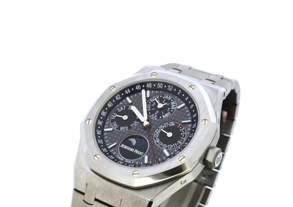 Audemars Piguet Royal Oak perpetual Calendar Asia edition 26609TI.OO.1220TI.01 - Image 2