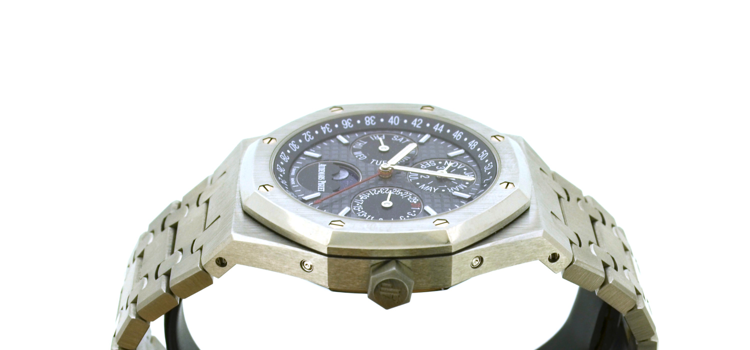 Audemars Piguet Royal Oak perpetual Calendar Asia edition 26609TI