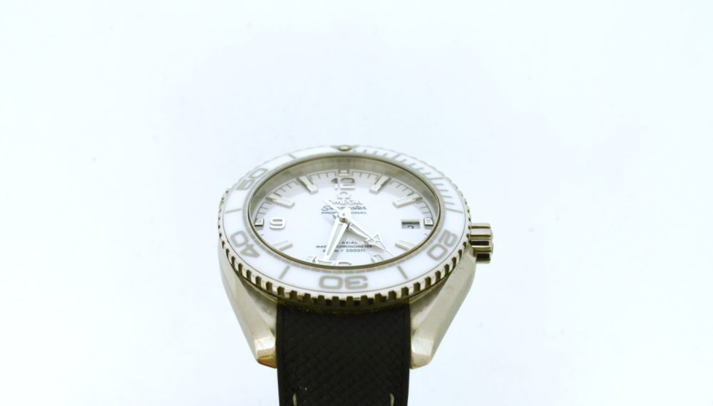 Omega Seamaster Planet Ocean 600m 215.33.40.20.04.001 - Image 4