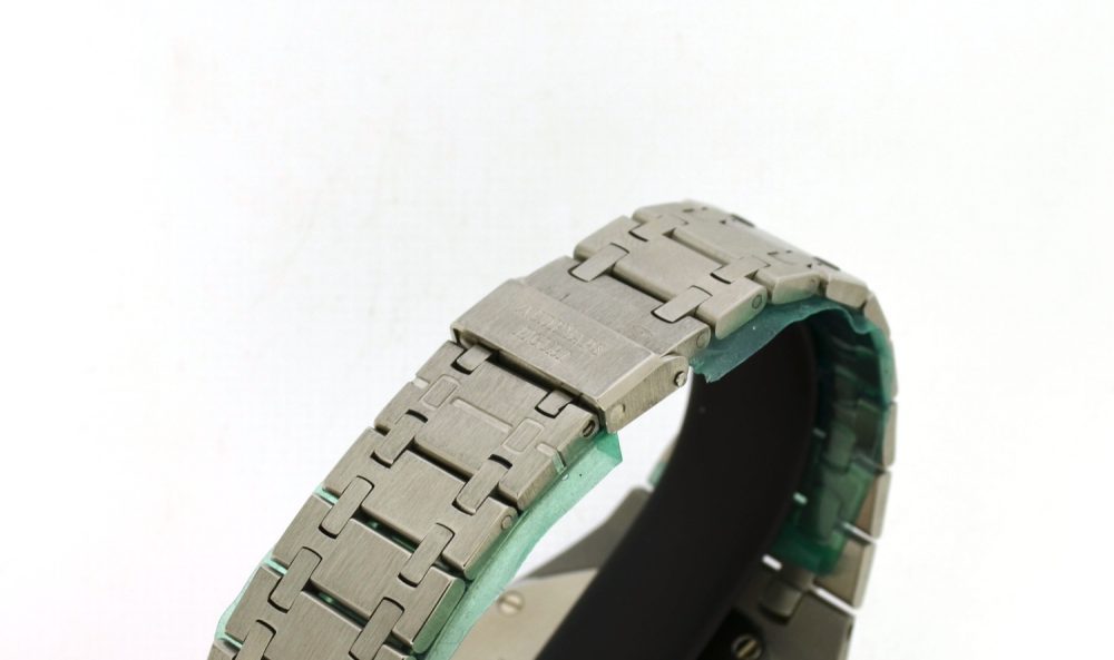 Audemars Piguet Royal Oak Jumbo A serial cal 2121C 5402ST - Image 4