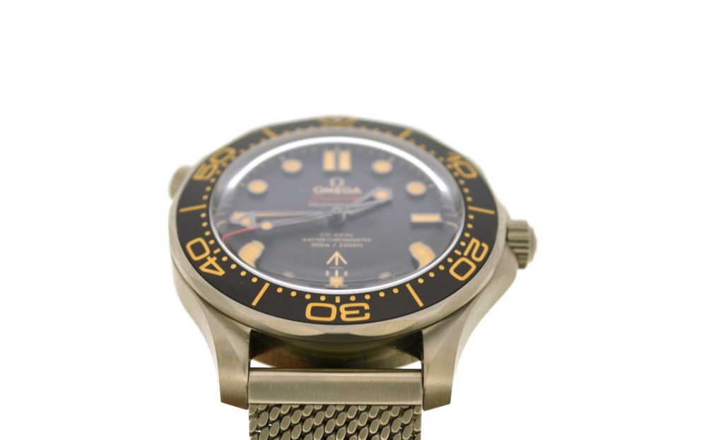 Omega Seamaster diver 300m James Bond 007 no time to die 210.90.42.20.01.001 - Image 3