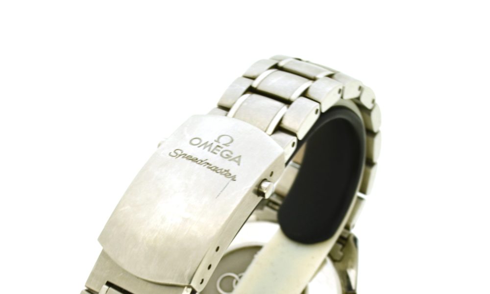 Omega Speedmaster Olympics 323.10.40.40.04.001 - Image 5