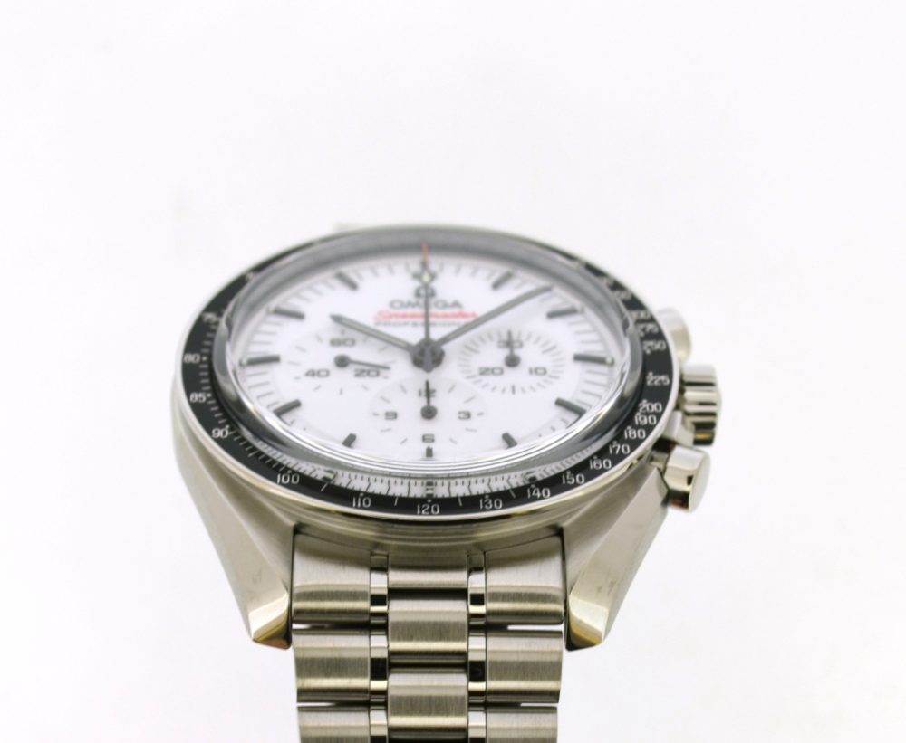Omega Speedmaster Moon Watch 2024 noveltie 310.30.42.50.04.001 - Image 3
