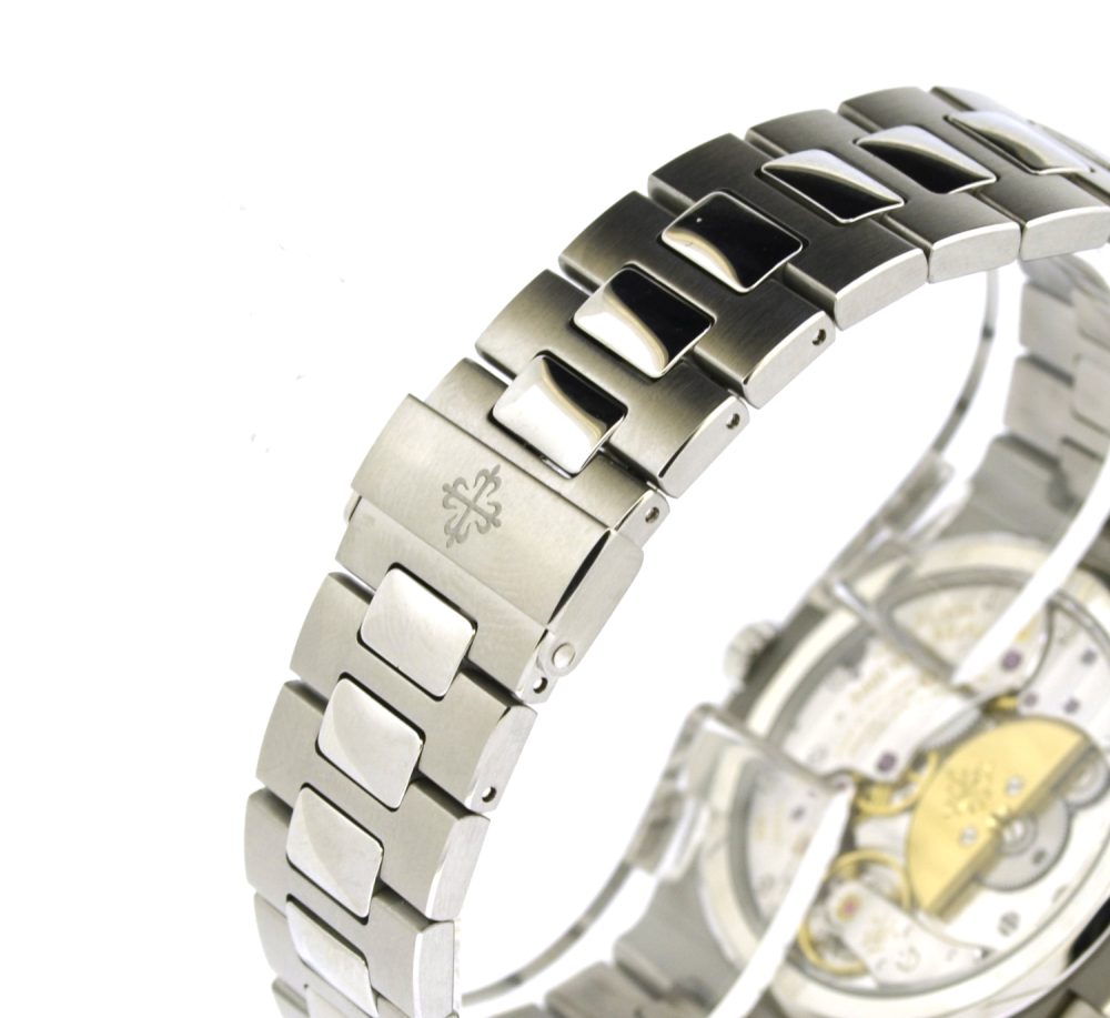 Patek Philippe Nautilus Moon Phase 5712-1A-001 - Image 5