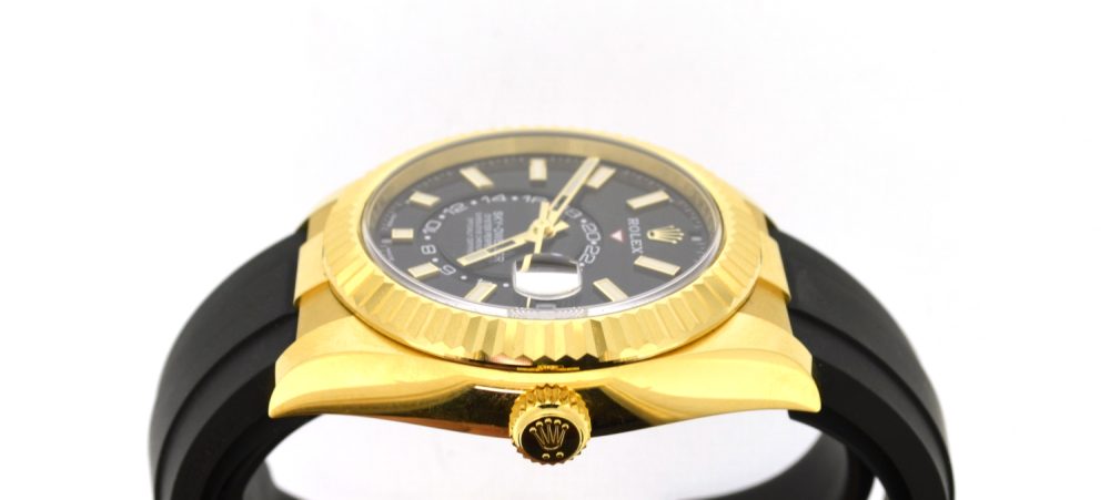 Rolex Skydweller Oysterflex yellow gold 326238 - Image 4