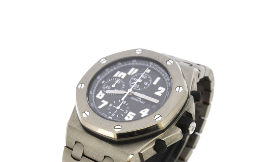 Audemars Piguet Royal Oak Offshore 42 titanium 25721TI.OO.1000TI.06.A - Image 2