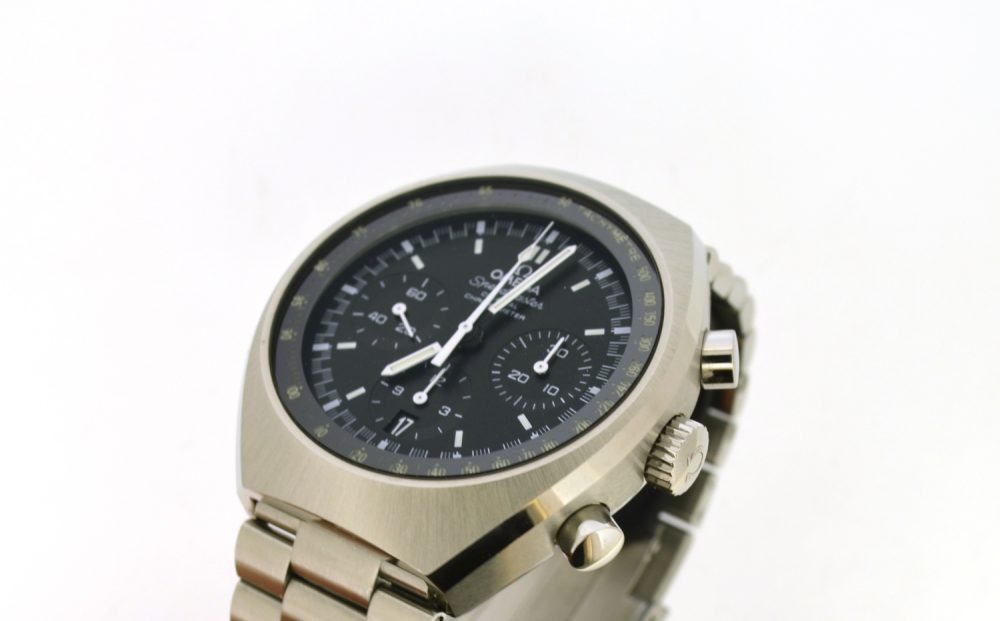 Omega Speedmaster Mark II 327.10.43.50.01.001 - Image 2