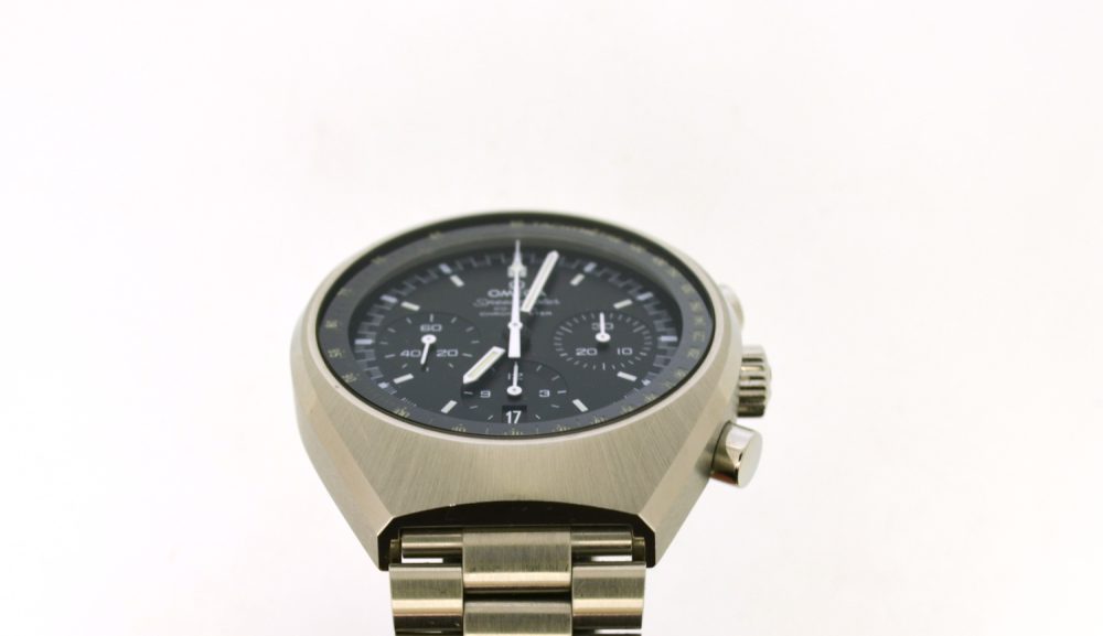 Omega Speedmaster Mark II 327.10.43.50.01.001 - Image 3