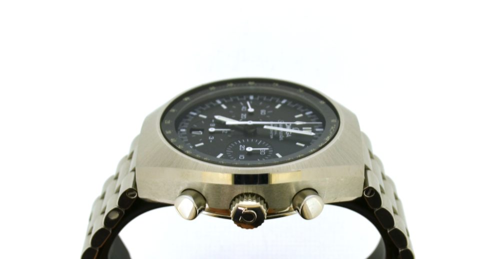 Omega Speedmaster Mark II 327.10.43.50.01.001 - Image 4