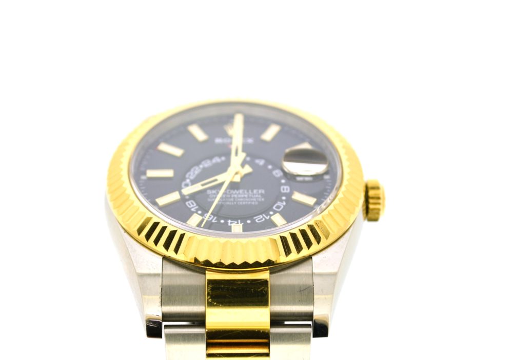 Rolex Skydweller steel and gold 326933 - Image 3