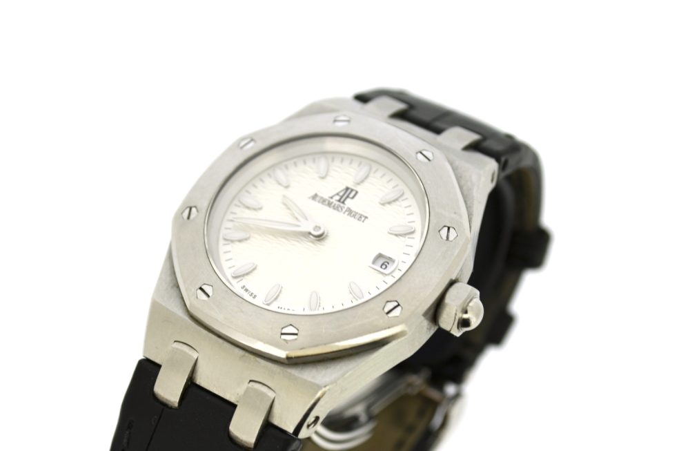 Audemars Piguet Royal Oak lady 33mm 67600ST - Image 2